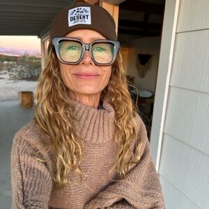 Meet your Posher, Mary Ann